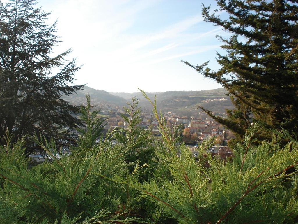 Relais Du Val Vert Le Puy-en-Velay Exteriör bild